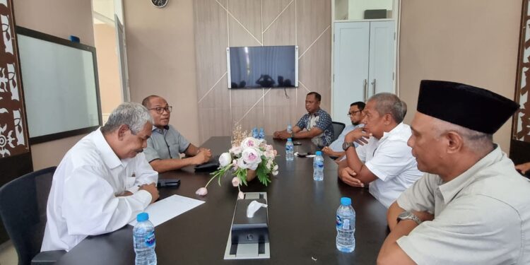 Persiapan Pelantikan Raja Siri Sori Islam, IKASSI Ambon Audiens PD Panca Karya Amankan Transportasi Laut