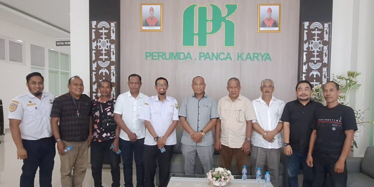 Pelantikan Raja, IKASSI Ambon Charter KMP Sardinela ke Amanno Berangkat 21 Mei
