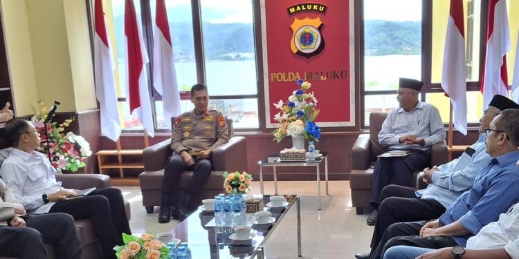IKASSI Ambon Silaturahmi dengan Kapolda Maluku Pastikan Keamanan Pelantikan Raja Siri Sori Islam